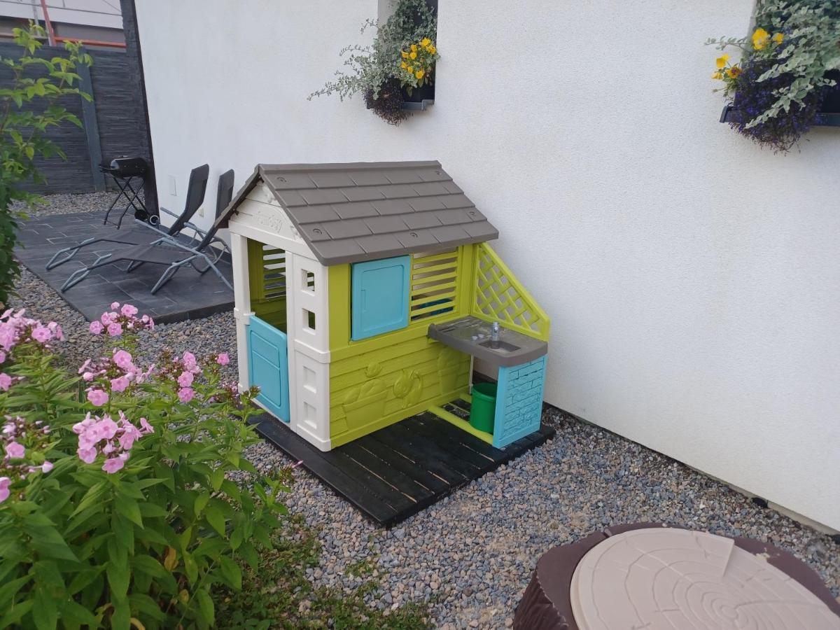 Apartmány Charlie Bešeňová Exterior foto